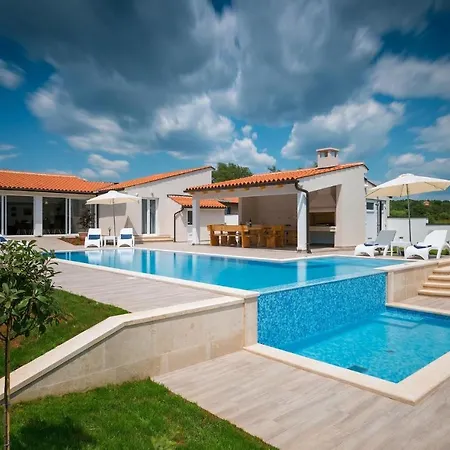 Holiday home Milemanda Pula