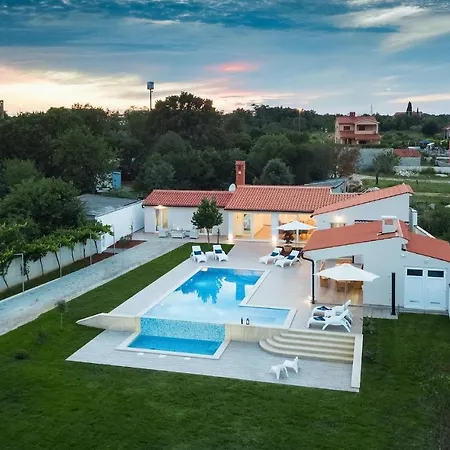 Milemanda * Pula