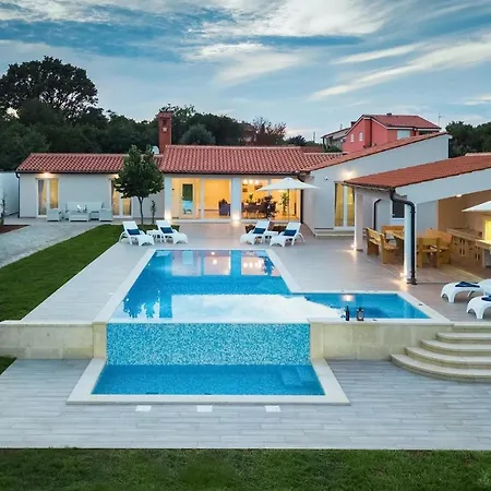 Holiday home Milemanda *