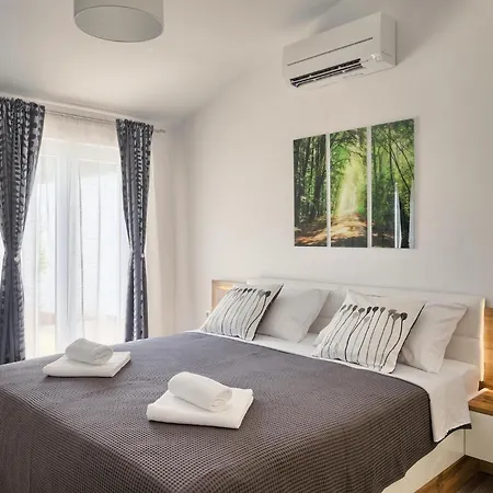 Holiday home Milemanda